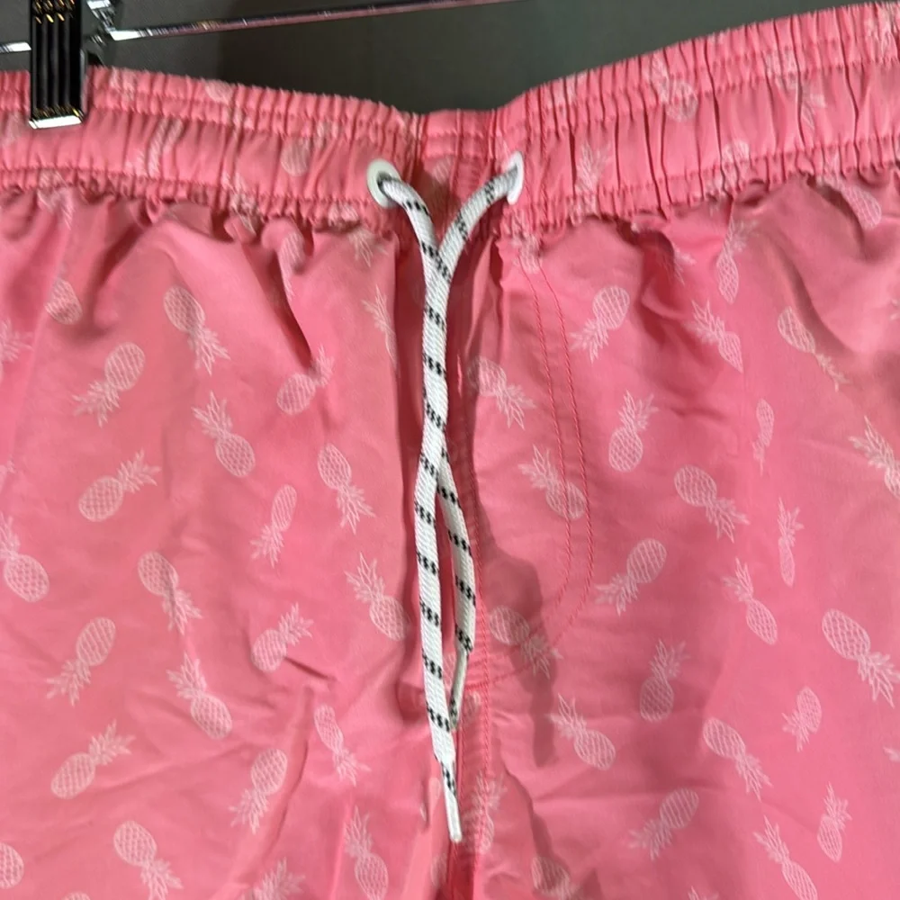 Maamgic‎ Men's Pink Swim Shorts size small